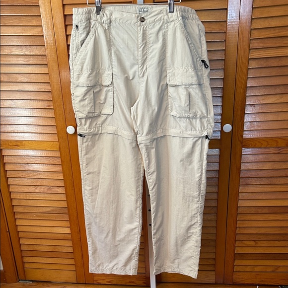 L.L. Bean Cargo Pant Zip to Shorts Size Large Regular - Picture 1 of 12